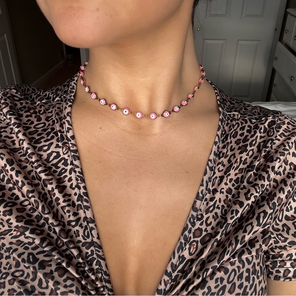 Raw & Rebellious Necklace - Picture 1 of 3